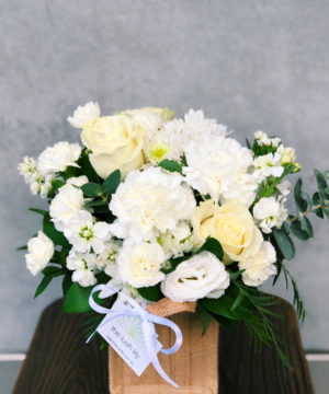 snow-the-lush-lily-brisbane-florist-flower-delivery