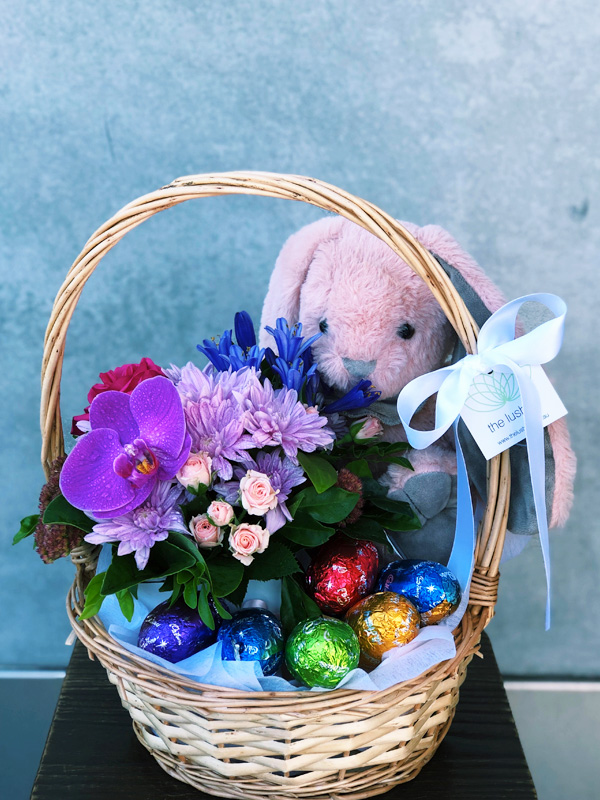 easter-hamper-1-the-lush-lily