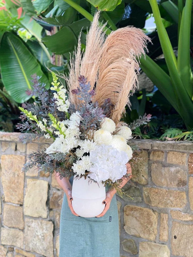 The Lush Lily – Brisbane & Gold Coast Florist Flower Delivery – Carindale, Loganholme Brisbane Gold Coast Buy flowers online