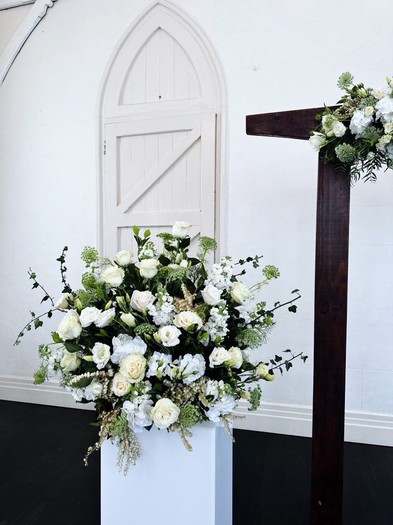 The Lush Lily – Brisbane & Gold Coast Florist Flower Delivery – Carindale, Loganholme Brisbane Gold Coast Buy flowers online