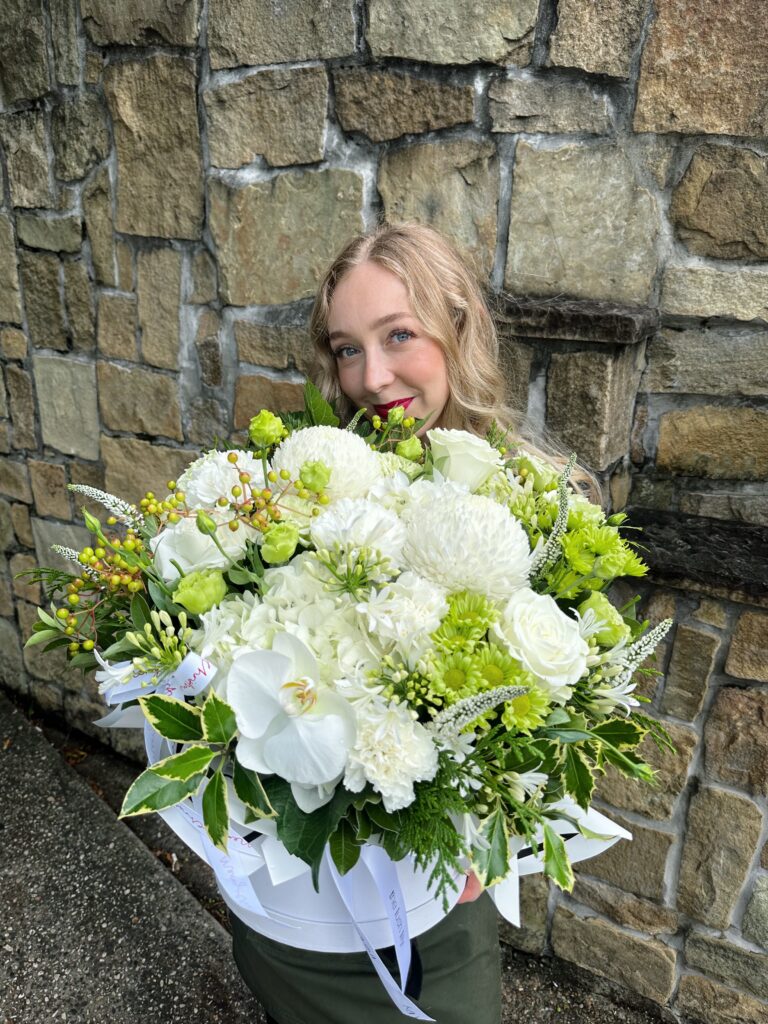 The Lush Lily – Brisbane & Gold Coast Florist Flower Delivery – Carindale, Loganholme Brisbane Gold Coast Buy flowers online