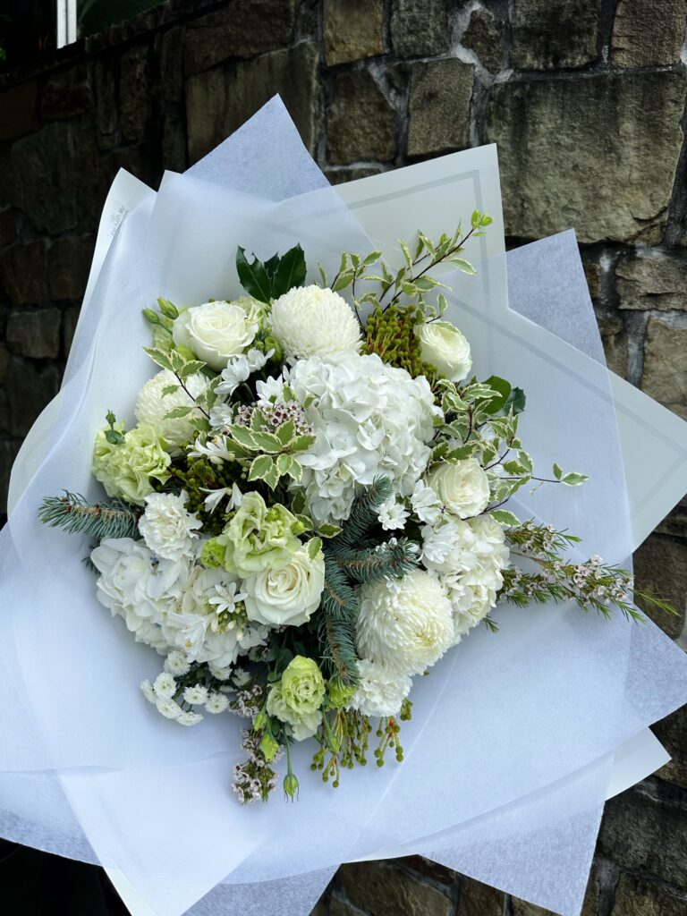 The Lush Lily – Brisbane & Gold Coast Florist Flower Delivery – Carindale, Loganholme Brisbane Gold Coast Buy flowers online