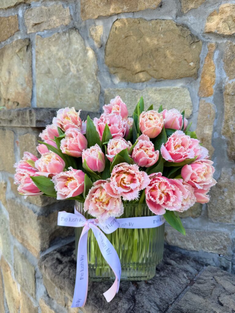 Tulip vase arrangement with 20 fresh pink tulips in glass vase – Brisbane florist The Lush Lily